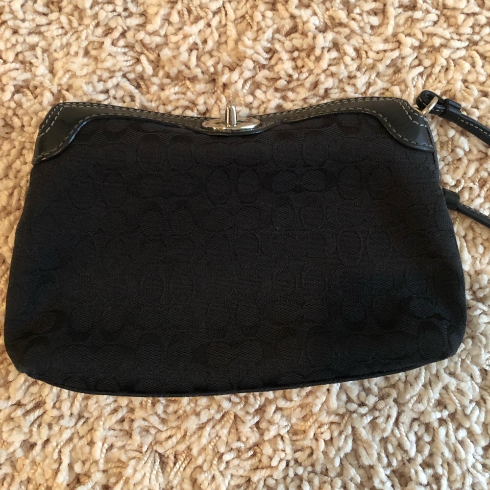 Black Coach wristlet/clutch